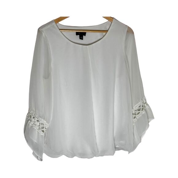 Women's AB Studio White Boho Chic Bubble hem Bell Sleeve Top L - Picture 2 of 13